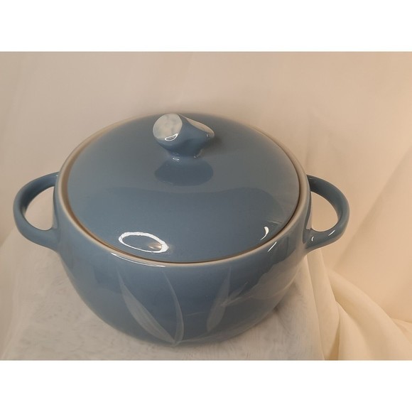 WINFIELD CHINA BLUE PACIFIC ROUND COVERED CASSEROLE *R2SI#3* Made in USA MCM - Picture 2 of 12